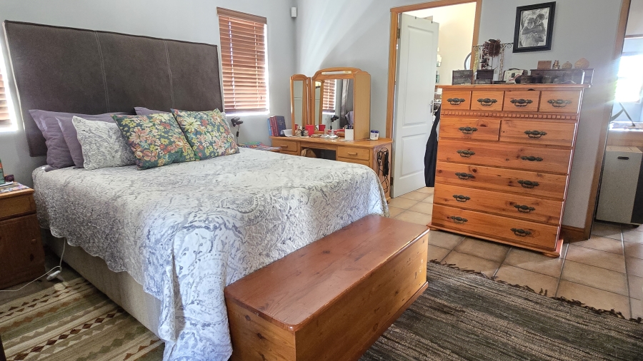 4 Bedroom Property for Sale in Jacobsbaai Western Cape